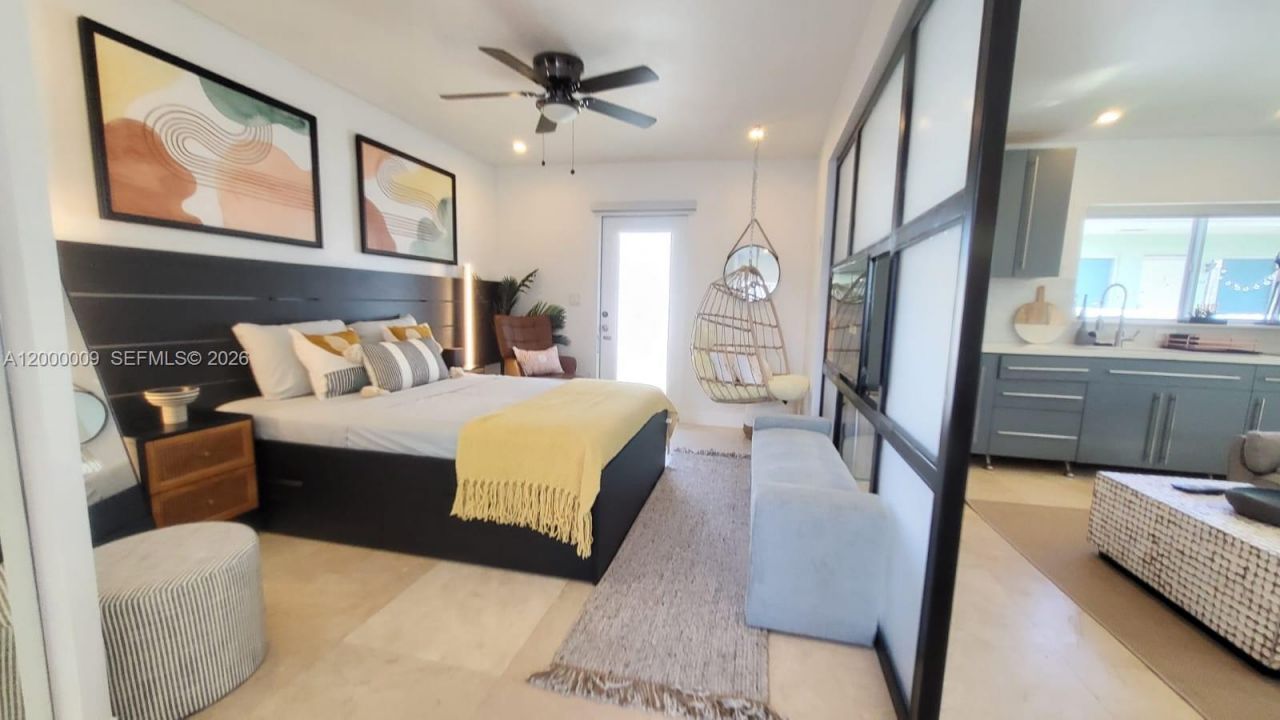 338 Roosevelt St , Hollywood, FL 33019 Photo