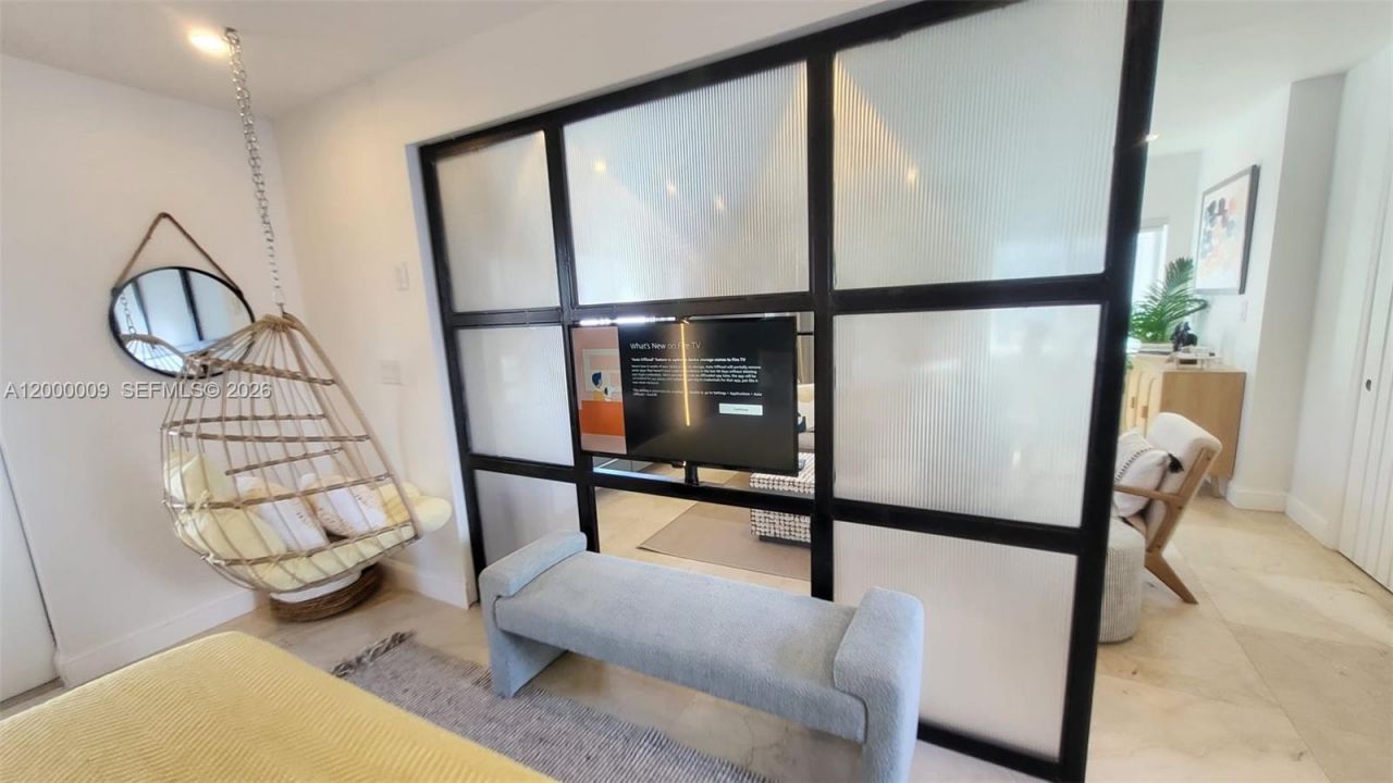 338 Roosevelt St , Hollywood, FL 33019 Photo