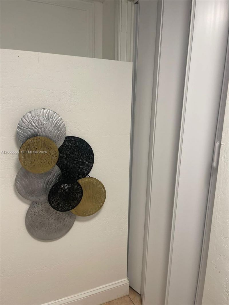 338 Roosevelt St , Hollywood, FL 33019 Photo