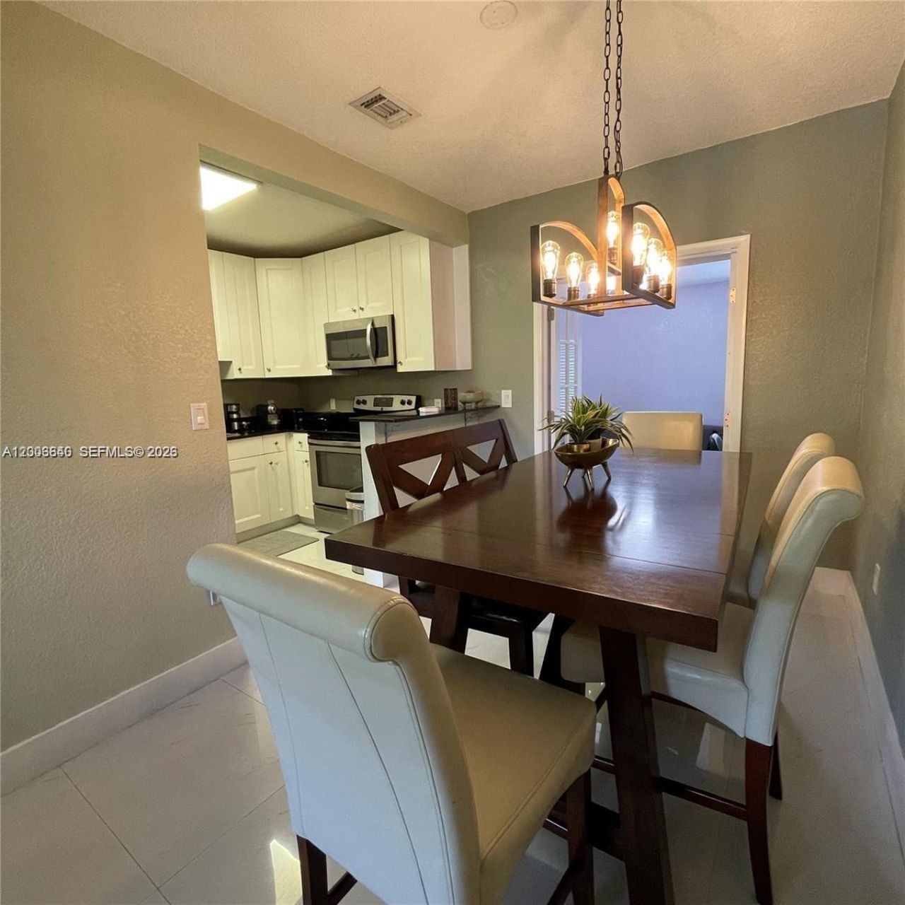 1380 SW 11th St , Unit 1, Miami, FL 33135 Photo