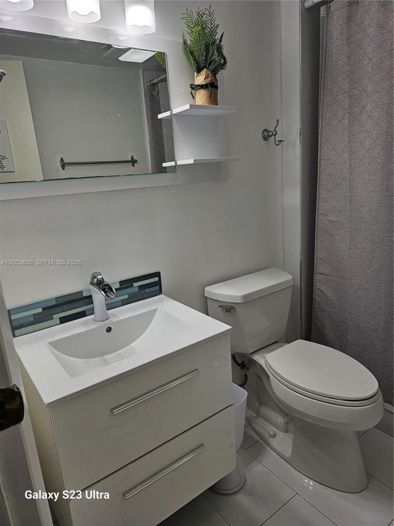 20400 W Country Club Dr , Unit 508, Aventura, FL 33180 Photo