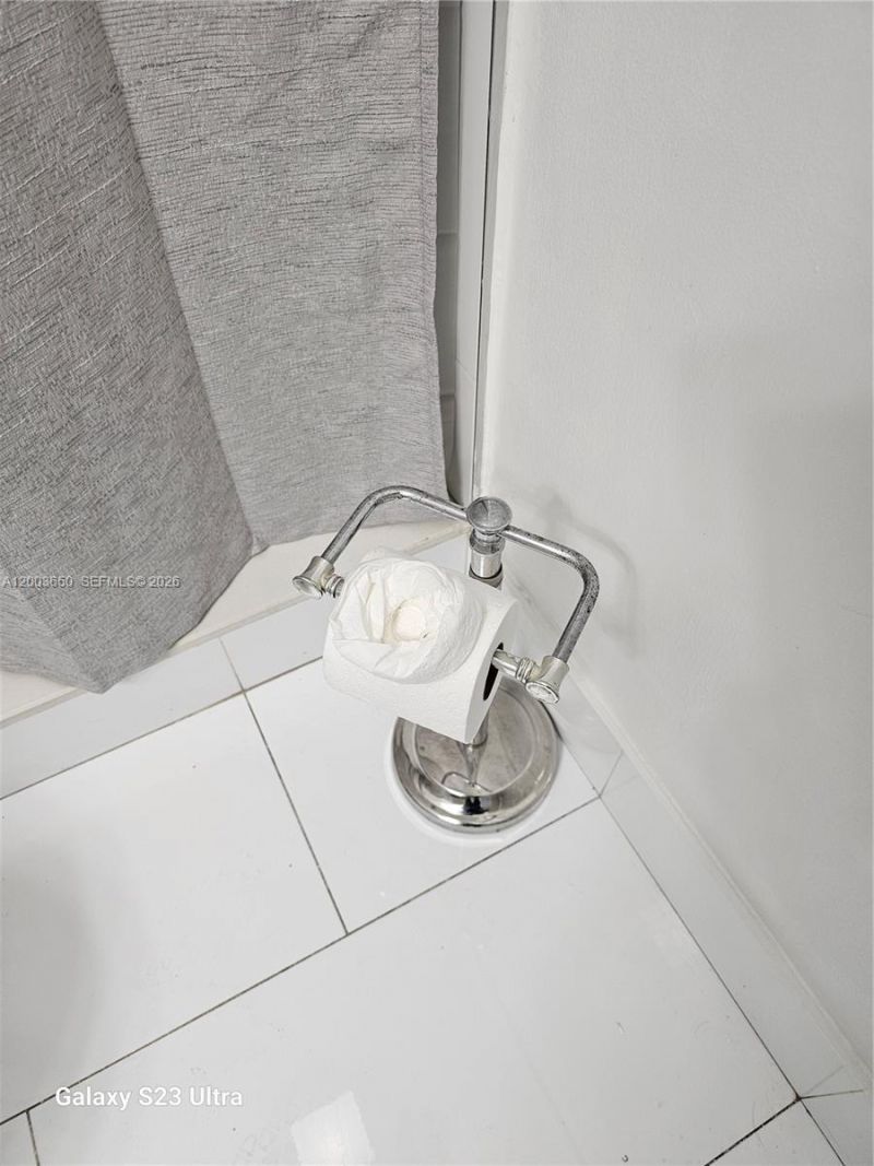 20400 W Country Club Dr , Unit 508, Aventura, FL 33180 Photo