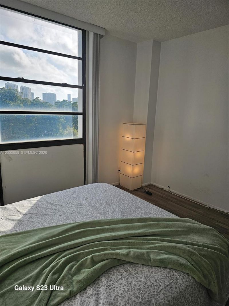 20400 W Country Club Dr , Unit 508, Aventura, FL 33180 Photo