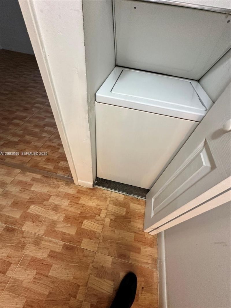 551 NW 82nd Ave, Unit 502, Miami, FL 33126 Photo