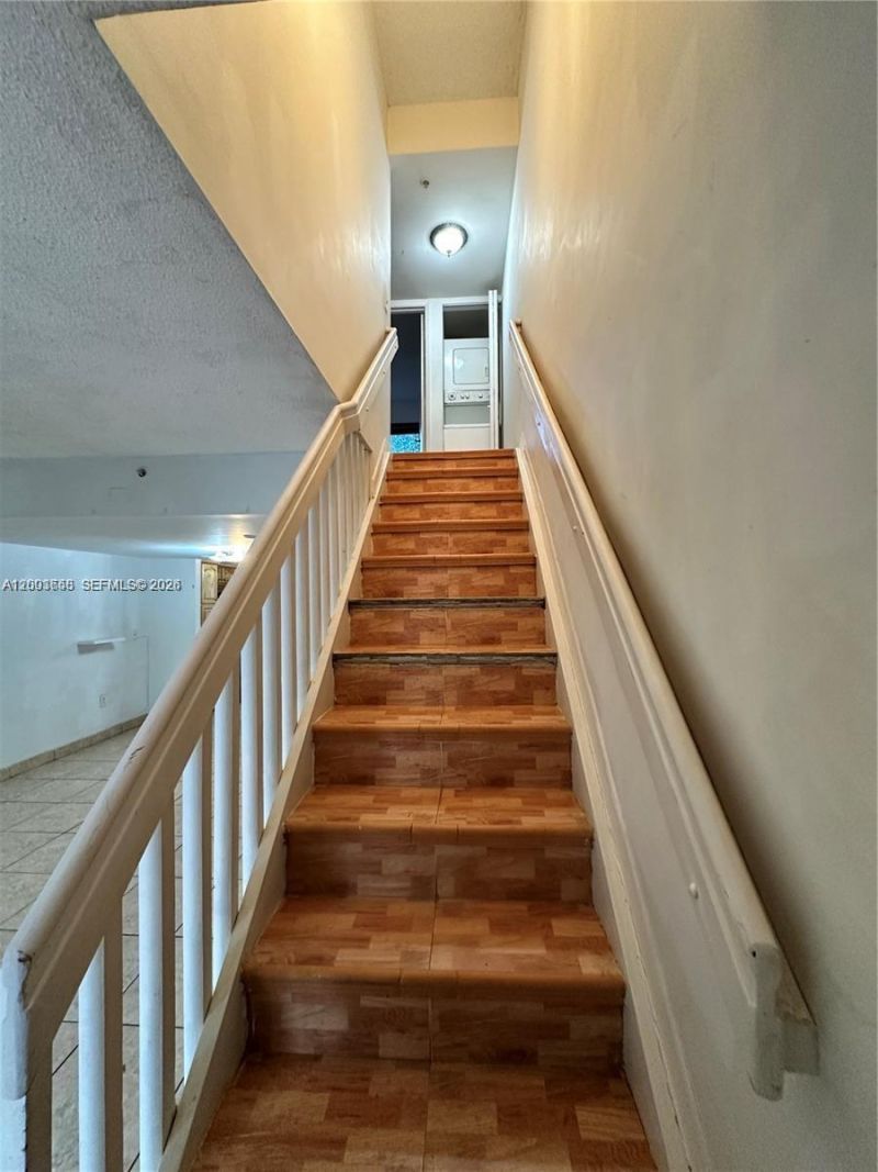 551 NW 82nd Ave, Unit 502, Miami, FL 33126 Photo