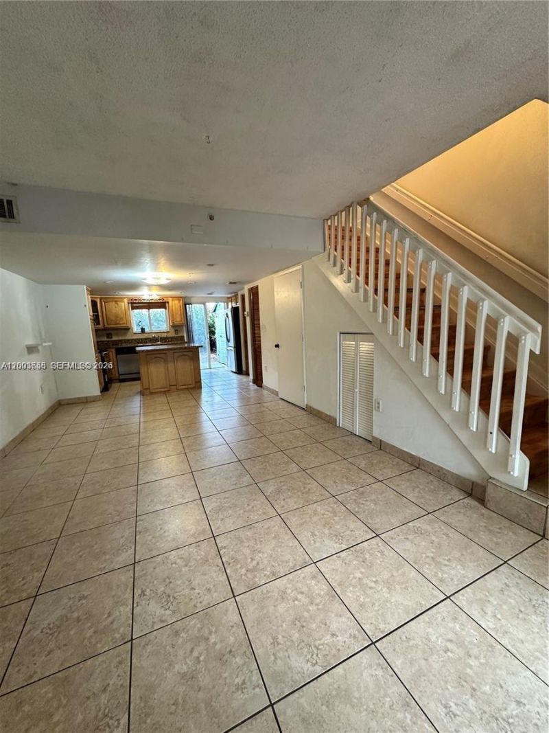 551 NW 82nd Ave, Unit 502, Miami, FL 33126 Photo