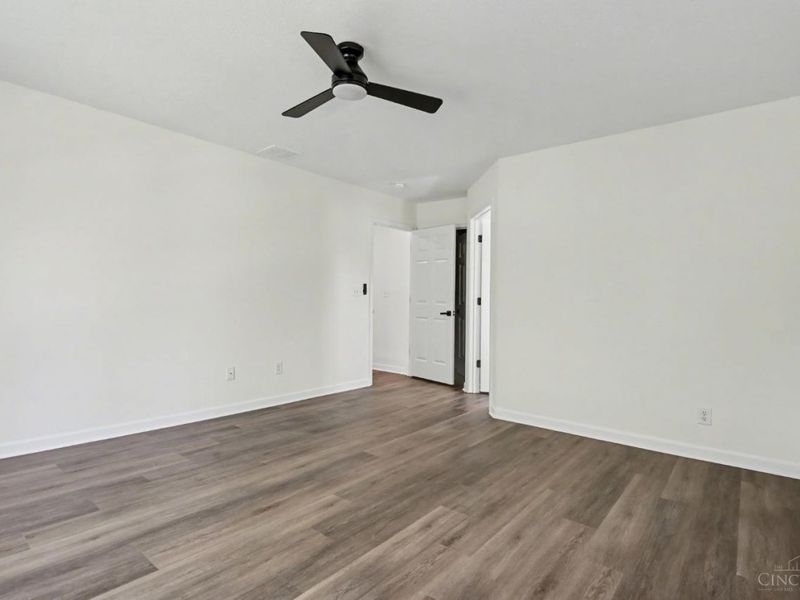 222 Indian Lake Drive, Hamilton Twp, OH 45039 Photo 17