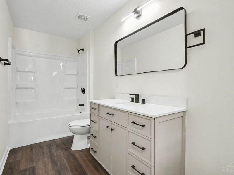 222 Indian Lake Drive, Hamilton Twp, OH 45039 Photo 21