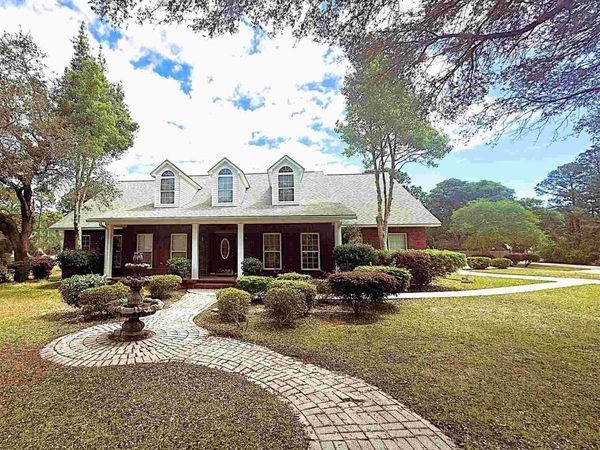 6838 Marlin St, Navarre, FL 32566