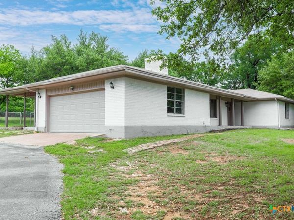 585 Fm 2412 , Gatesville, TX 76528