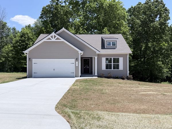 125 Morgan Ln, Dickson, TN 37055