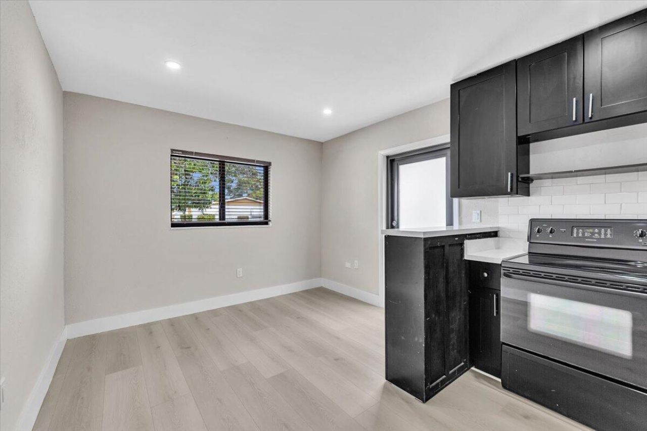 7204 Mckinley Street, Hollywood, FL 33024 Photo