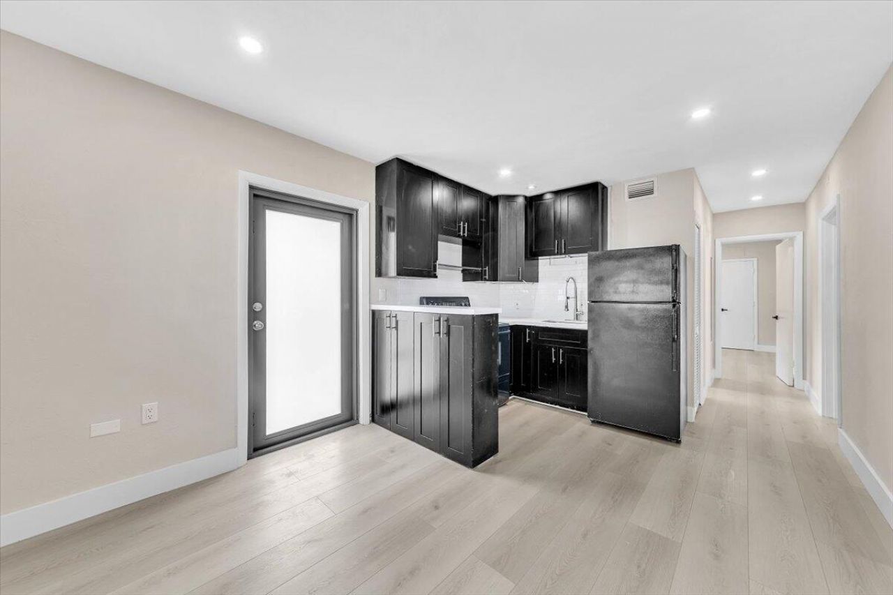 7204 Mckinley Street, Hollywood, FL 33024 Photo