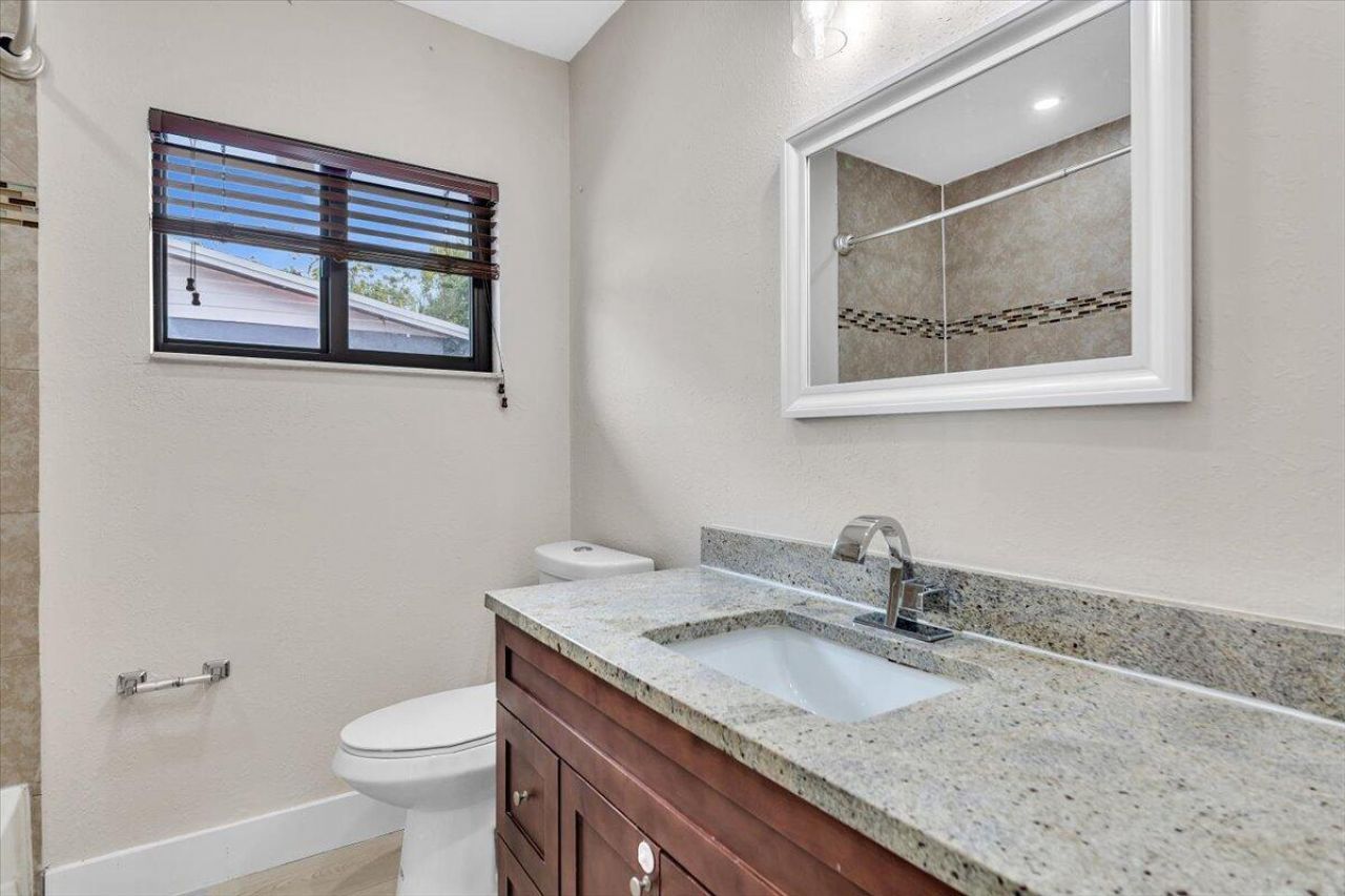 7204 Mckinley Street, Hollywood, FL 33024 Photo