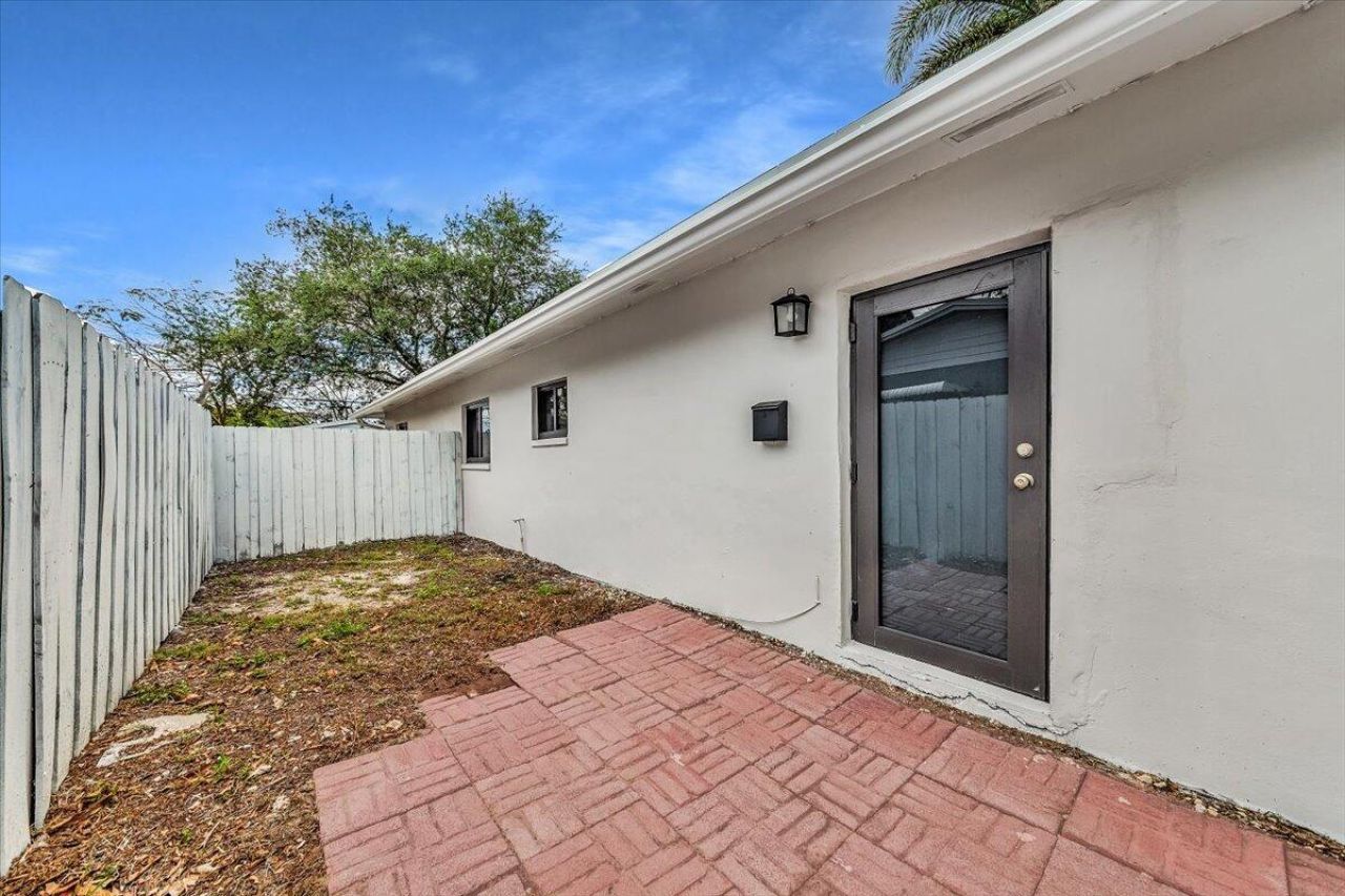 7204 Mckinley Street, Hollywood, FL 33024 Photo