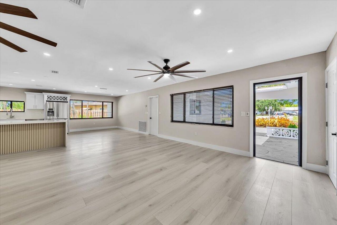 7204 Mckinley Street, Hollywood, FL 33024 Photo