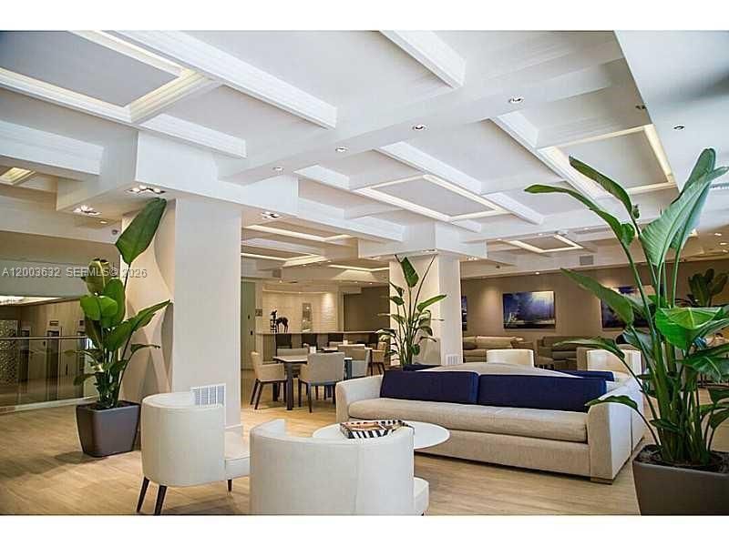 100 Lincoln Rd , Unit 439, Miami Beach, FL 33139 Photo