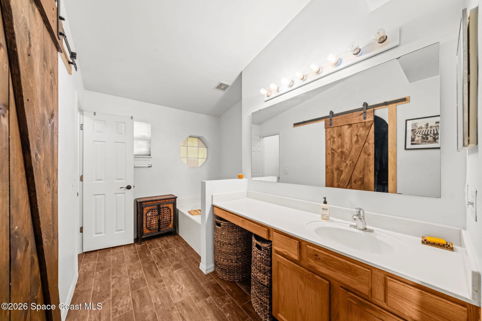 4616 Four Lakes Drive , Melbourne, FL 32940 Photo