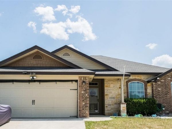 2704 Tarrant County Drive , Killeen, TX 76549