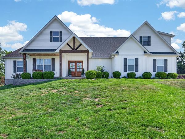 192 Brees Way , Smiths Grove, KY 42171