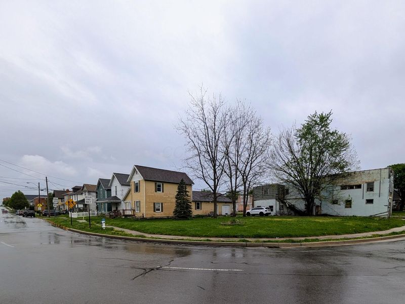 373 W Church Street , Marion, OH 43302 Photo 4