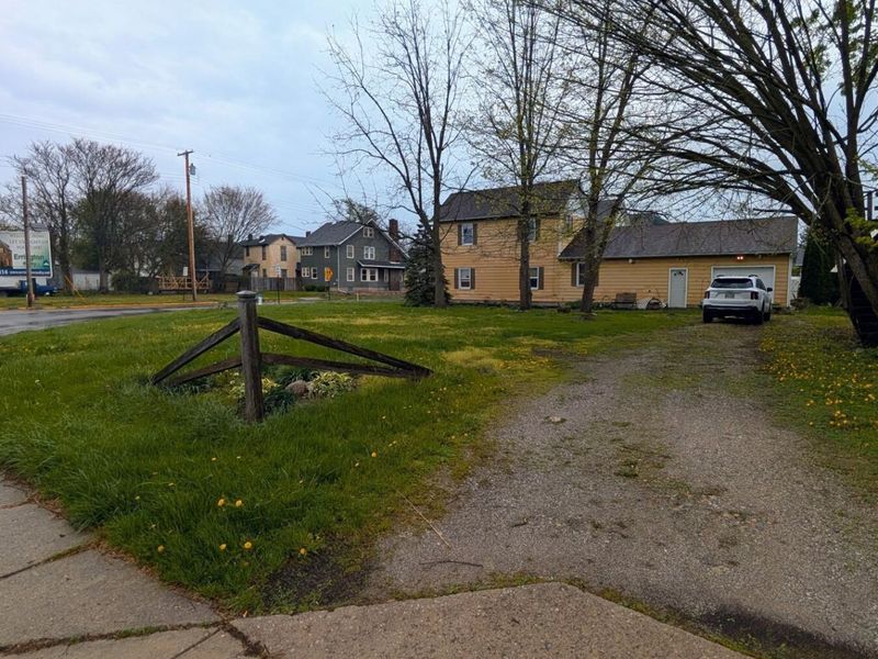 373 W Church Street , Marion, OH 43302 Photo 9