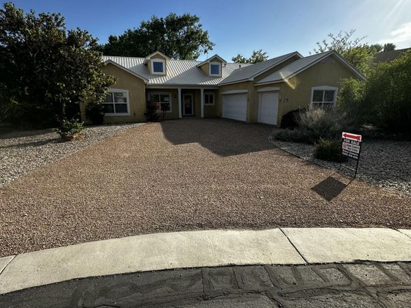 2708 Bosque Del Rio Lane NW, Albuquerque, NM 87120