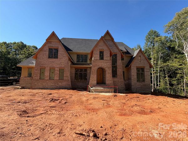 1051 Ventosa Drive, Denver, NC 28037