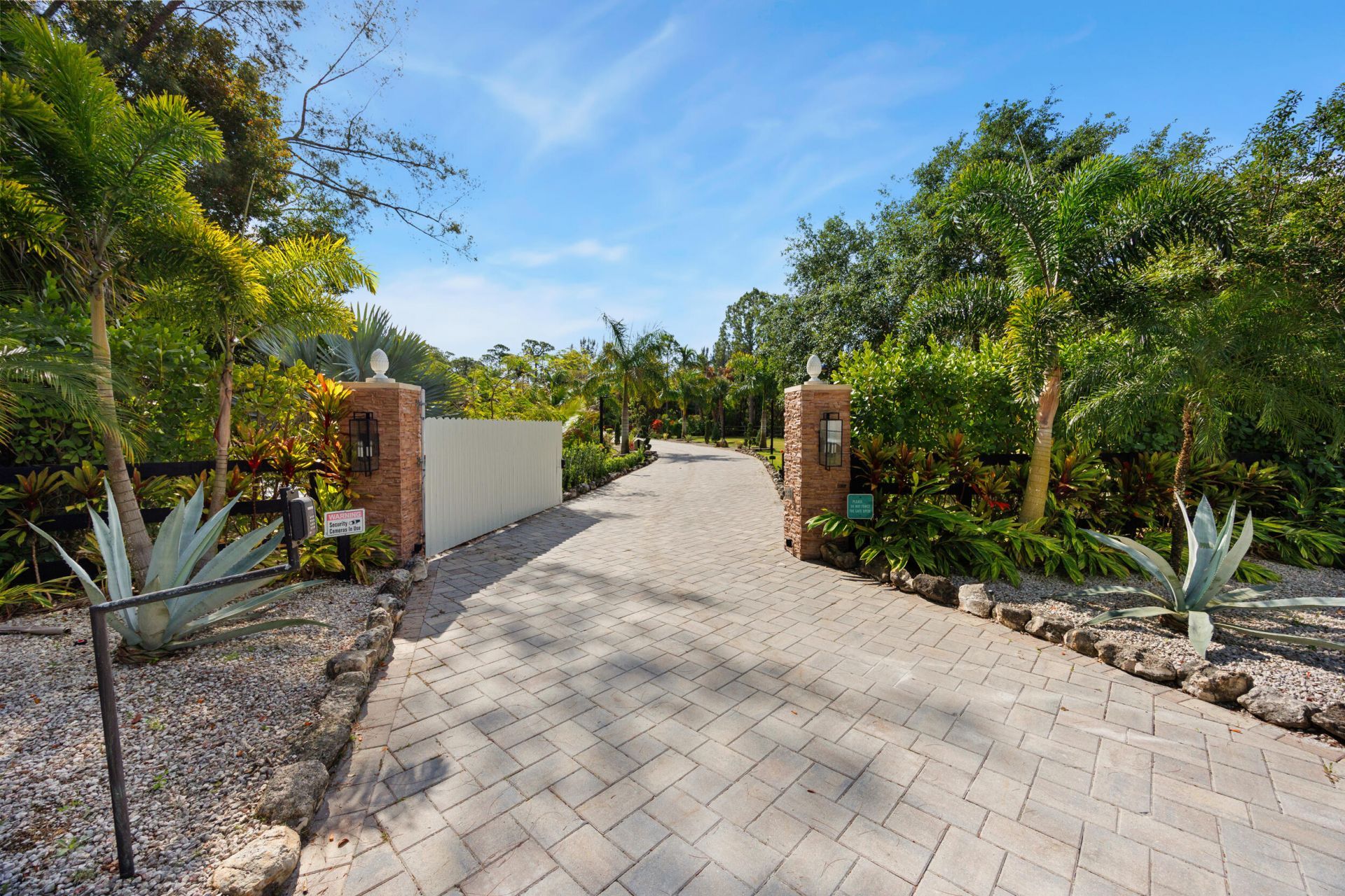 14800 April Drive, Loxahatchee Groves, FL 33470 Photo