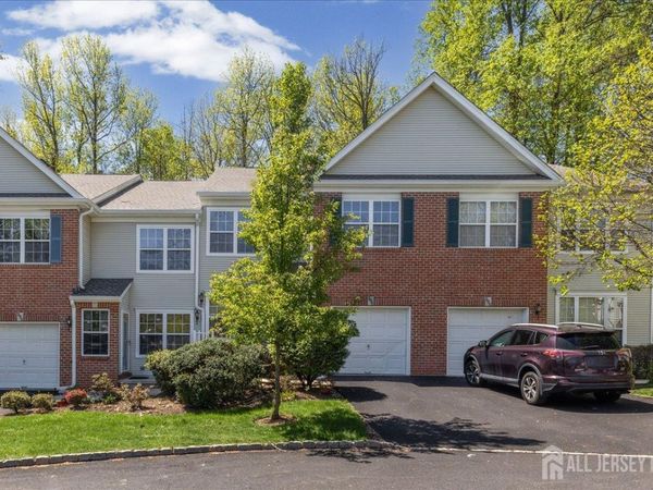 302 Wellington Park Drive, South Brunswick, NJ 08540