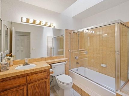 6015 Rustic Hills Dr, Rocklin, CA 95677 Photo