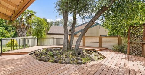 6015 Rustic Hills Dr, Rocklin, CA 95677 Photo