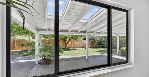 4529 Euclid Ave, Sacramento, CA 95822 Photo