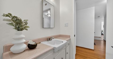 4529 Euclid Ave, Sacramento, CA 95822 Photo