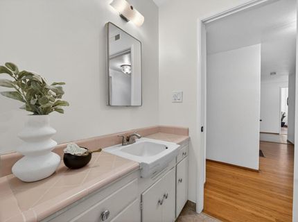 4529 Euclid Ave, Sacramento, CA 95822 Photo