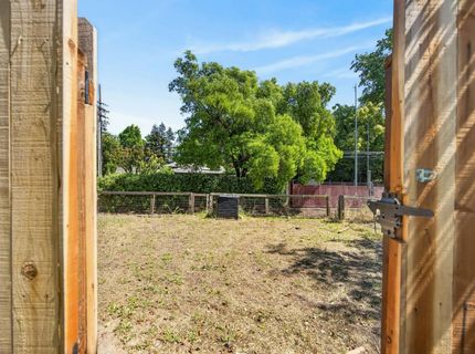 4529 Euclid Ave, Sacramento, CA 95822 Photo