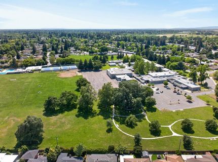 4529 Euclid Ave, Sacramento, CA 95822 Photo