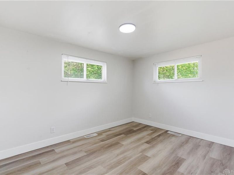 4838 Wilmington Pike, Kettering, OH 45440 Photo 10