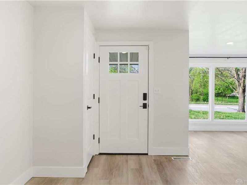 4838 Wilmington Pike, Kettering, OH 45440 Photo 2