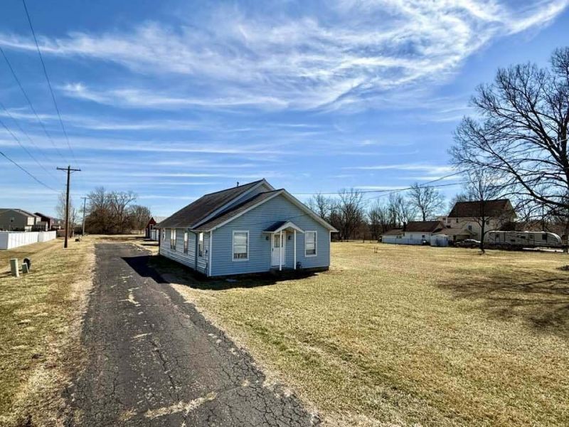 15825 State Route 207, Mount Sterling, OH 43143 Photo 1