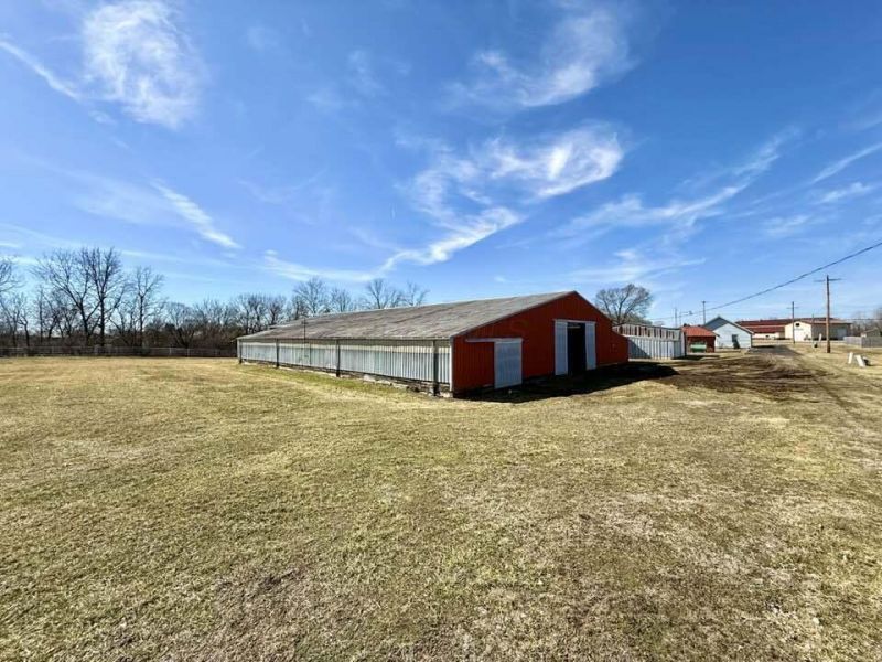 15825 State Route 207, Mount Sterling, OH 43143 Photo 2