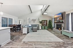 18 Sandy Pine Dr.  photo 4