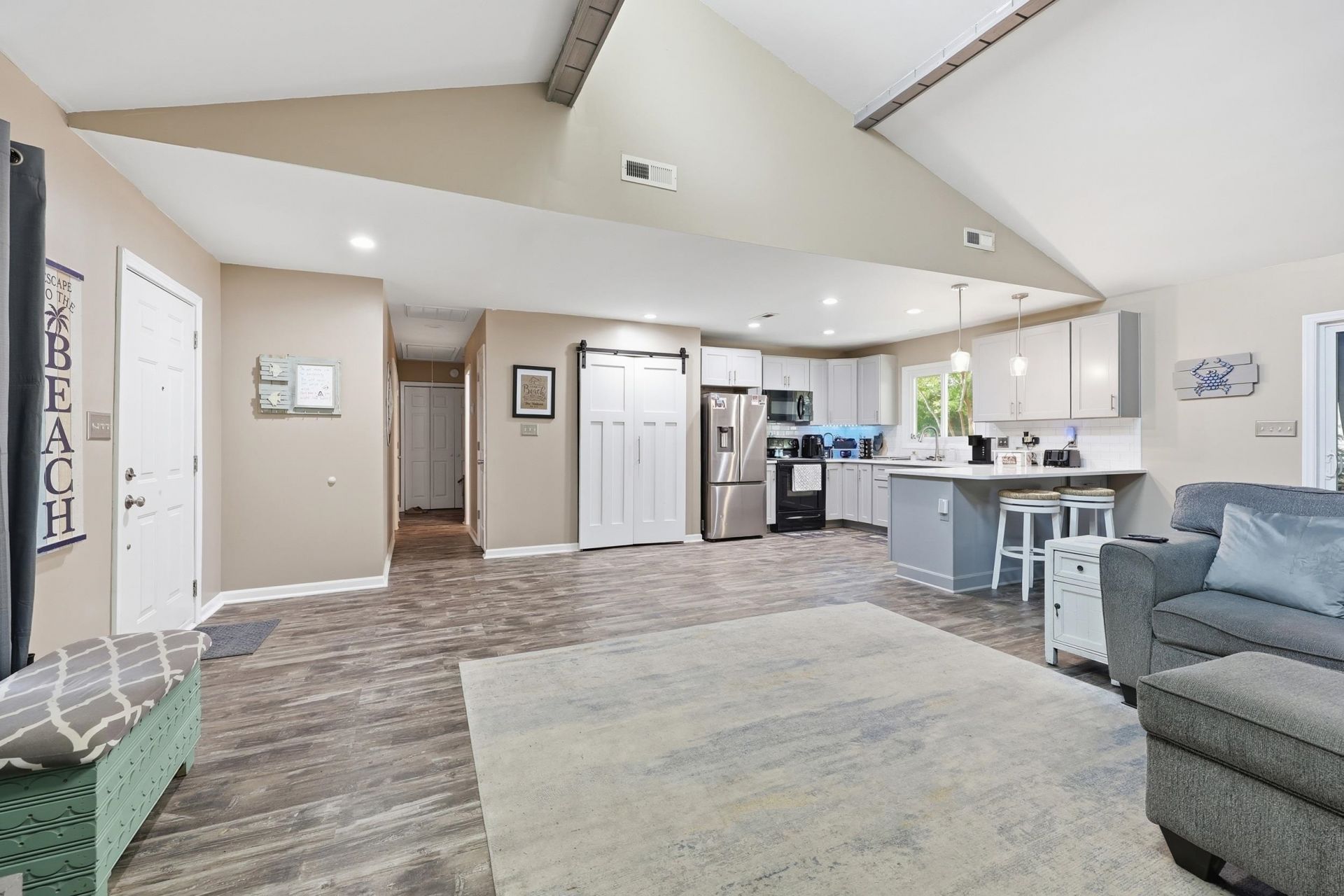 18 Sandy Pine Dr.  Photo 6