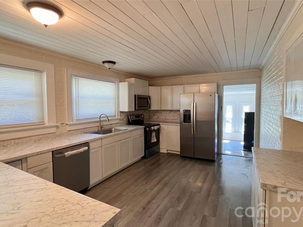 7077 Long Island Road , Catawba, NC 28609