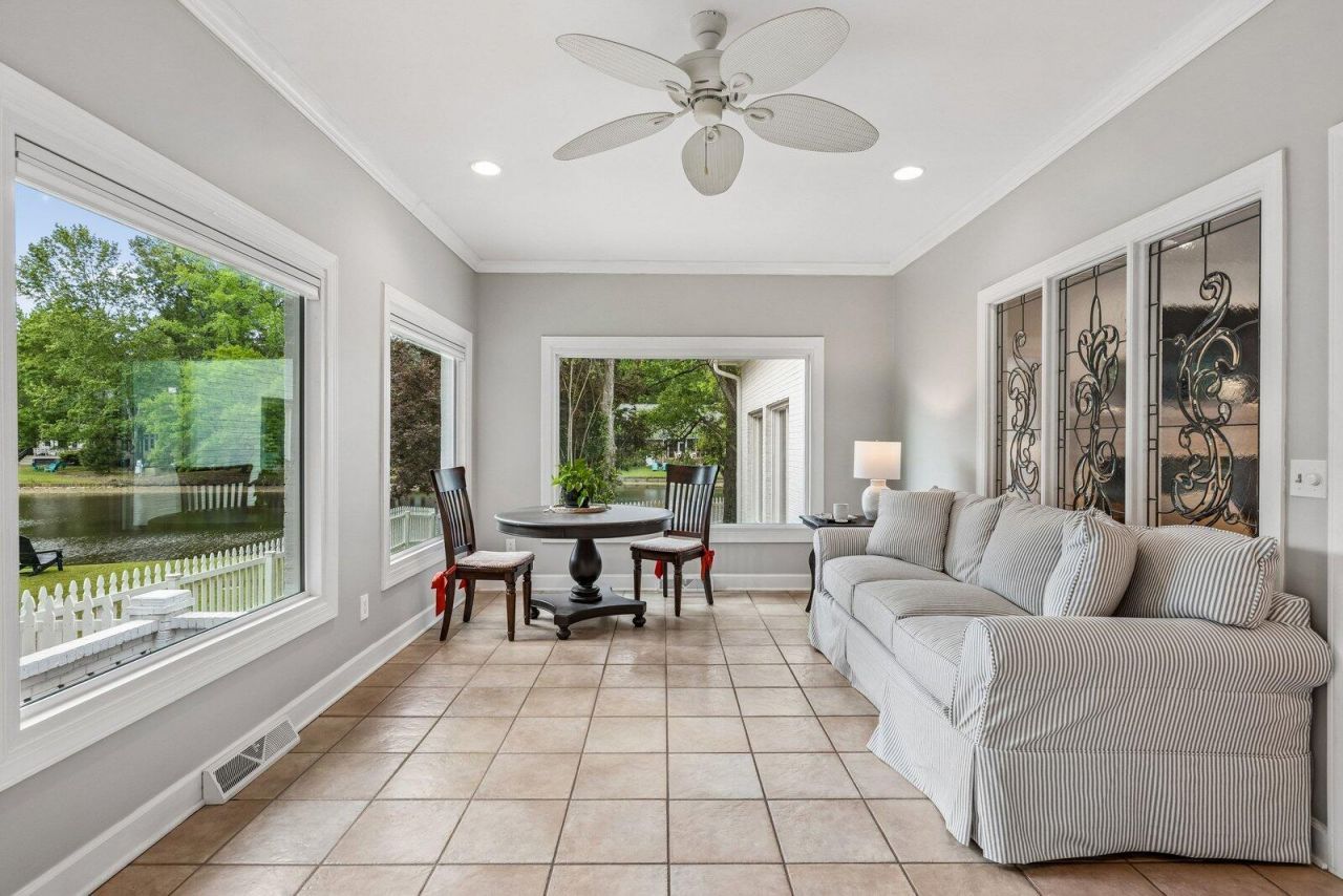 115 Old Postern Road Photo 26