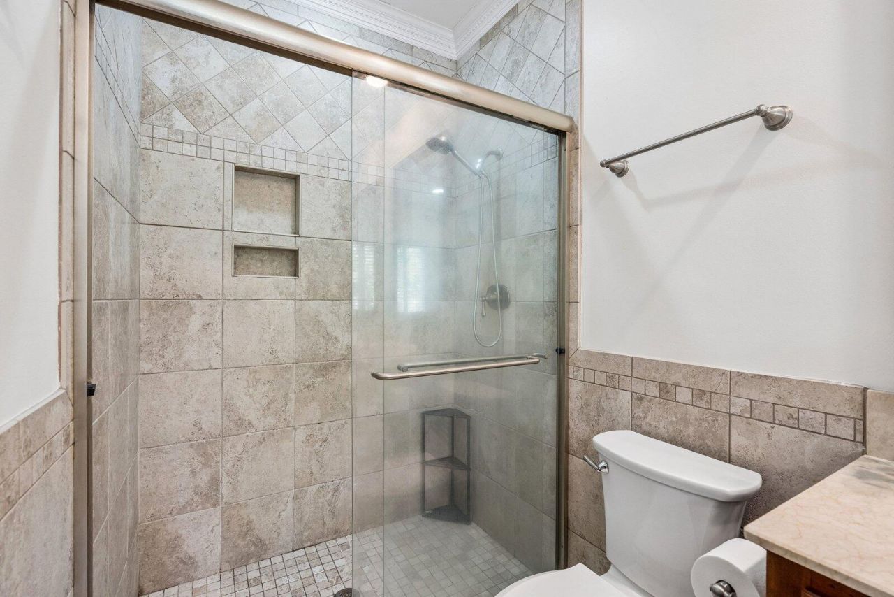 115 Old Postern Road Photo 39