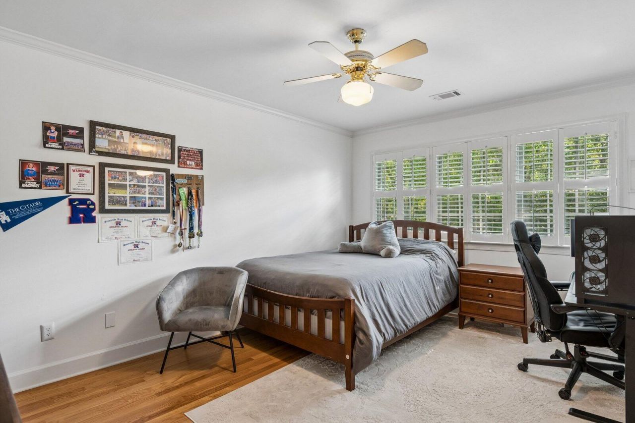 115 Old Postern Road Photo 47