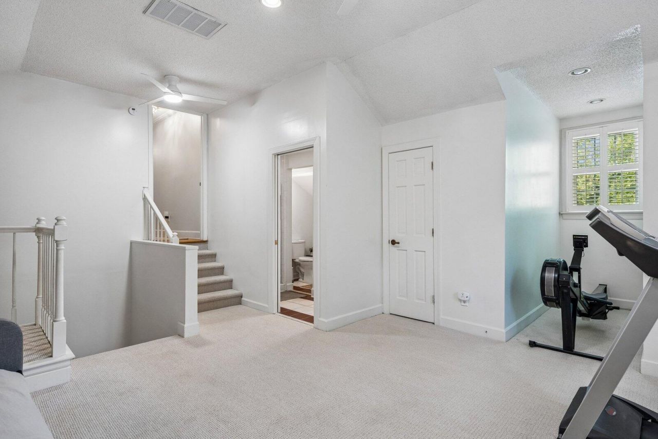 115 Old Postern Road Photo 50