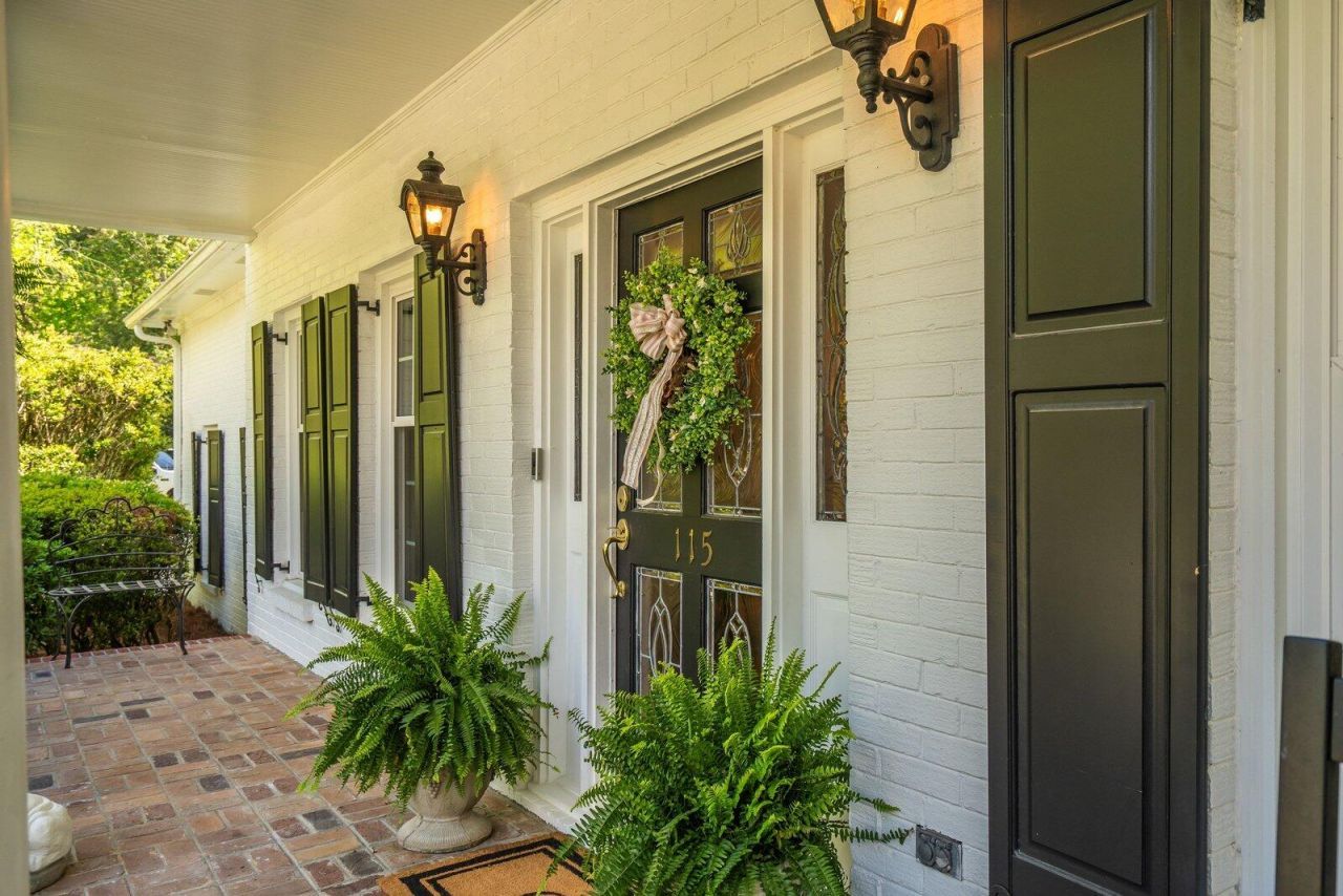 115 Old Postern Road Photo 6