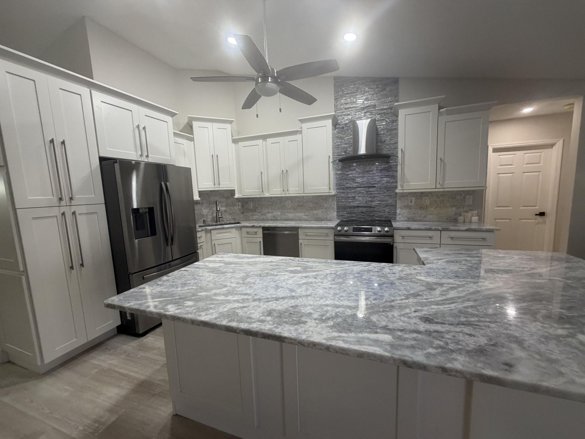 11241 NW 22nd Street, Plantation, FL 33323 Photo